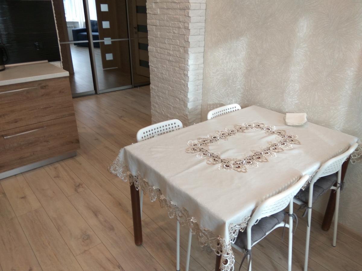 Apartment Na Maiakovskogo Minsk Exteriör bild